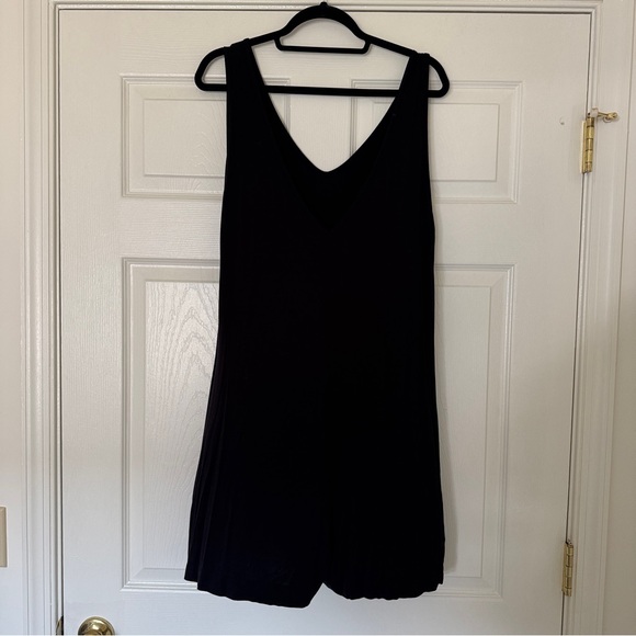 BOODY Black Sleeveless Romper - Picture 5 of 8